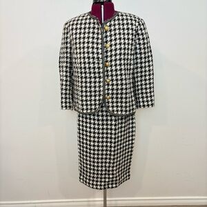 Vintage Rouie Classic Black & White Houndstooth Women's Jacket & Skirt Set sz M